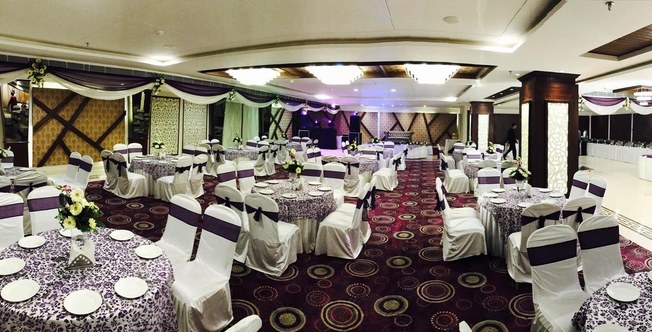 Hotel Imperia Suites Jalandhar Buitenkant foto