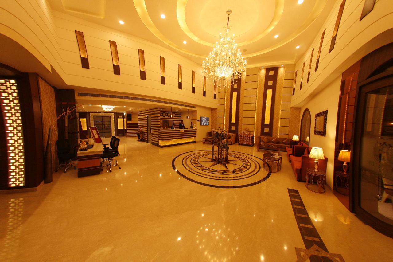 Hotel Imperia Suites Jalandhar Buitenkant foto